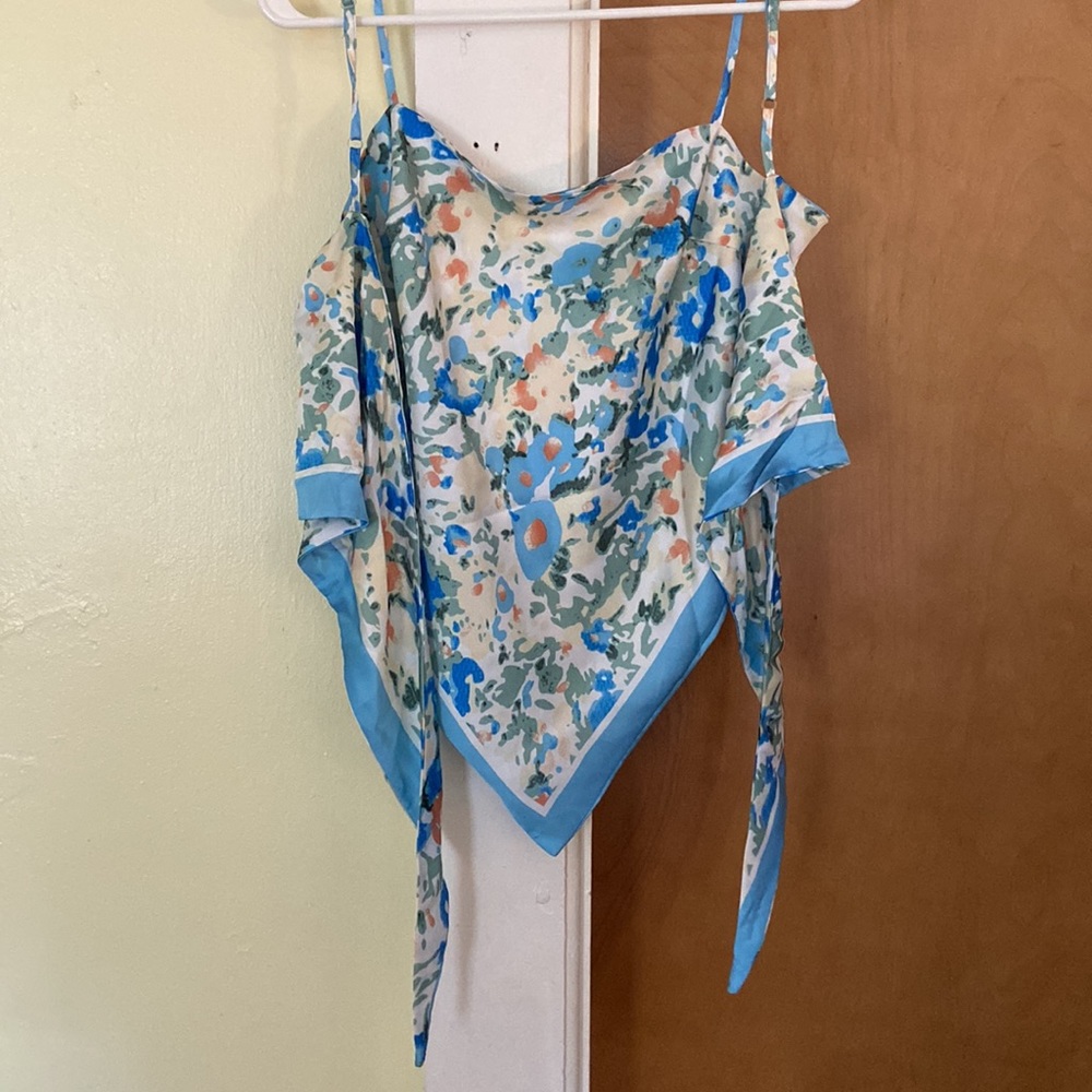 Cloud Ten Printed Silky Scarf Tank Top - Picture 3 of 9